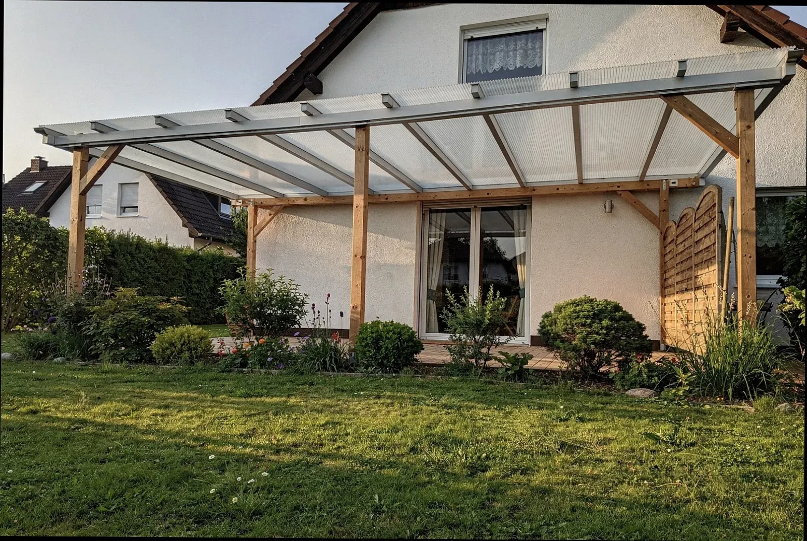 Alu-Terrassenüberdachung in Leverkusen